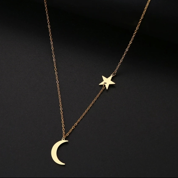 Moon Crescent Star Boho Gold Pendant Necklace - Picture 5 of 9